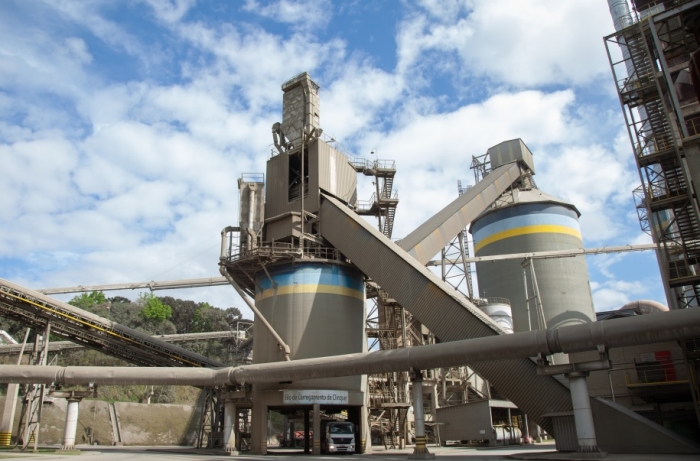 Votorantim Cimentos aplica inteligência artificial para aperfeiçoar a manutenção em suas fábricas